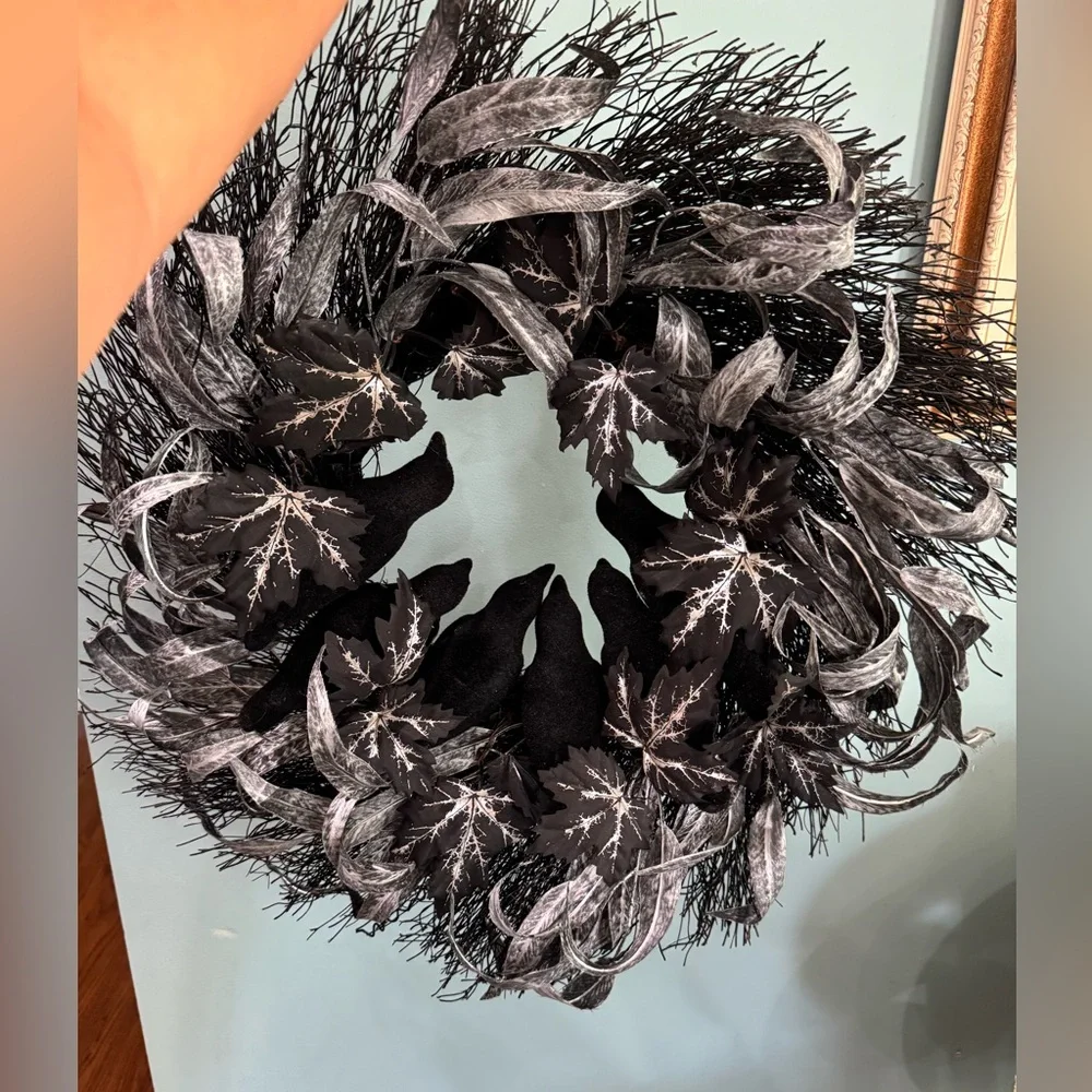 Halloween raven crow black wreath